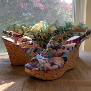 Colorful Xappeal Wedges!